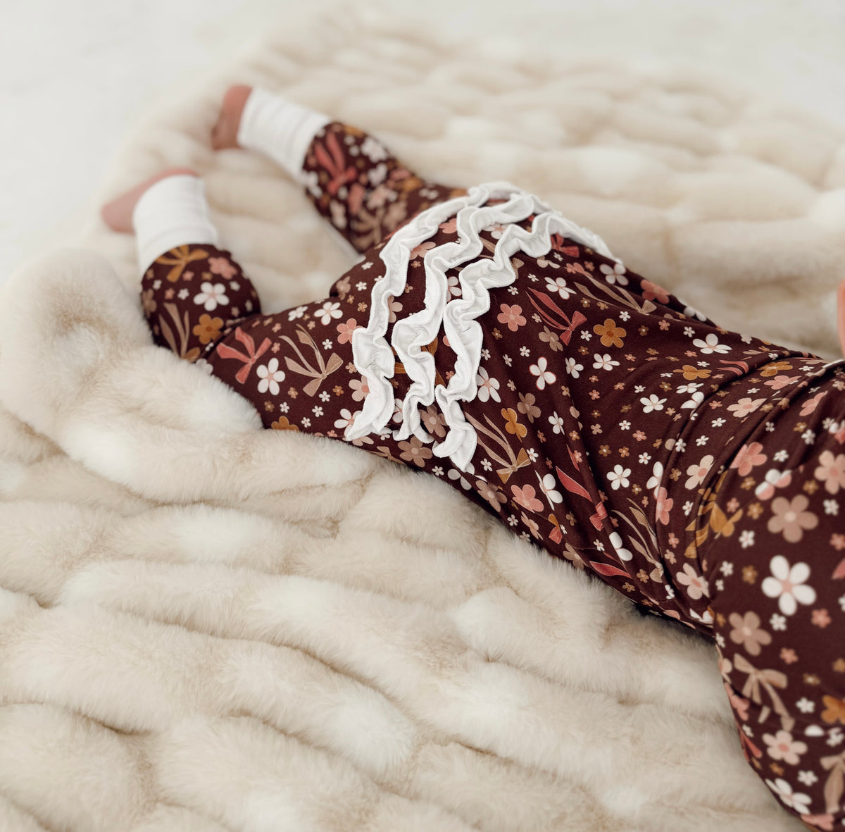 Cinnamon Blooms | Ruffle Zippie